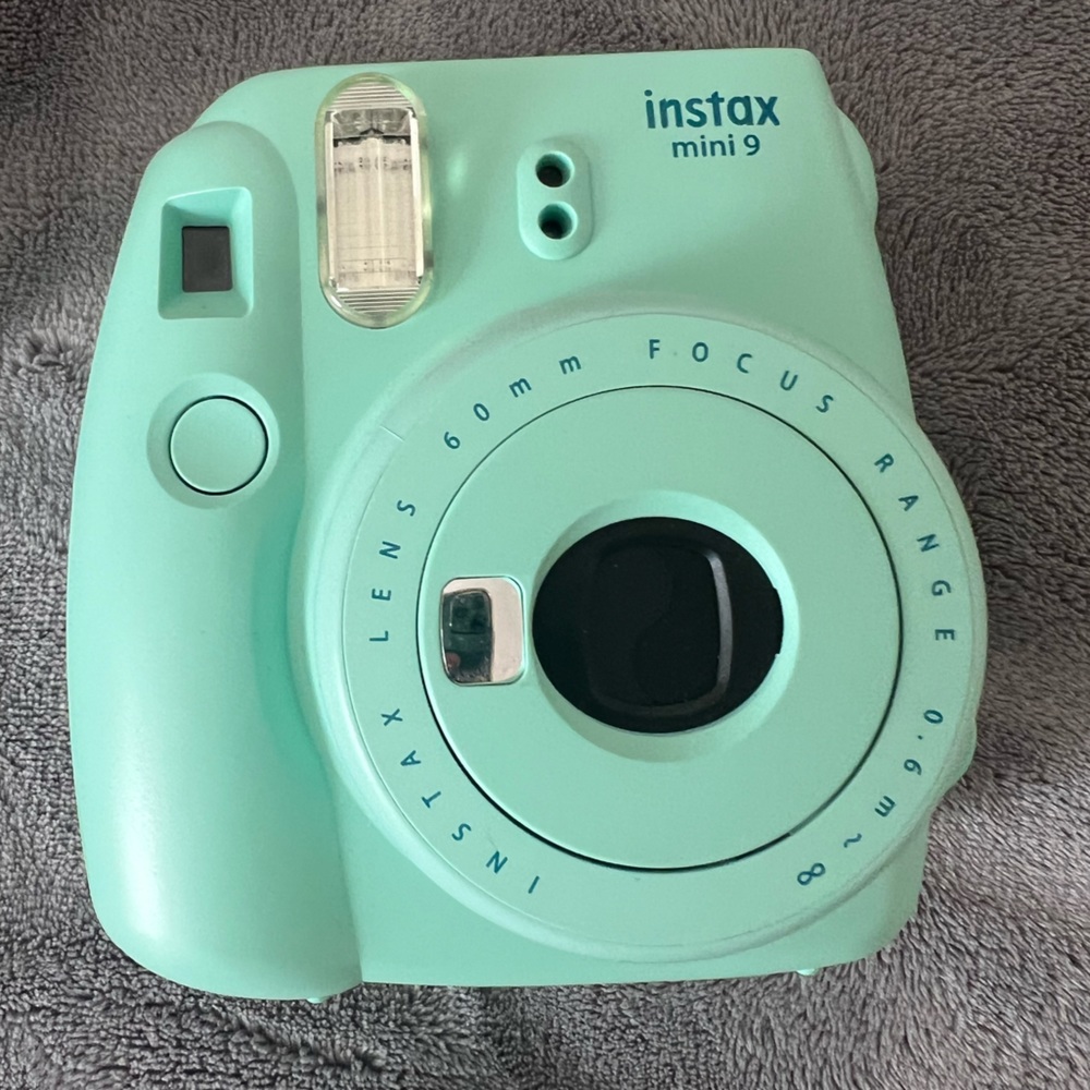 Instax mini 9